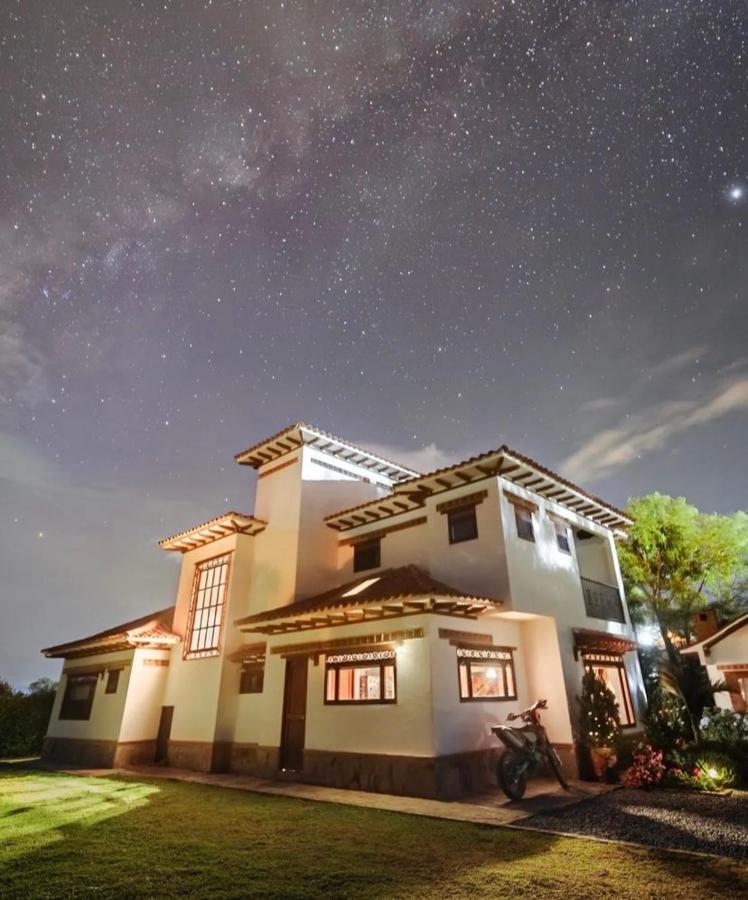 Casa De Las Flores 莱瓦镇 外观 照片